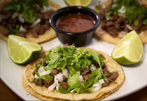 Tacos de Bistec