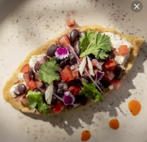 Tlacoyo de Frijol Negro