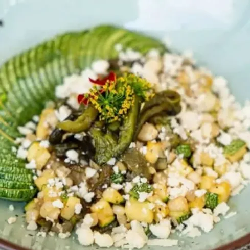 Calabacitas con elote